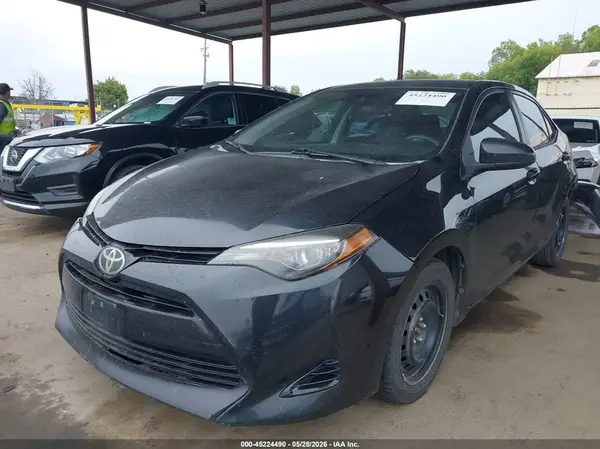 2T1BURHE5HC891440 2017 TOYOTA COROLLA - Image 2