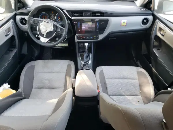 2T1BURHE5HC899330 2017 TOYOTA COROLLA - Image 8