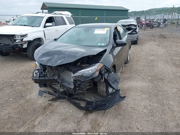 2T1BURHE5HC900444 2017 TOYOTA COROLLA - Image 2
