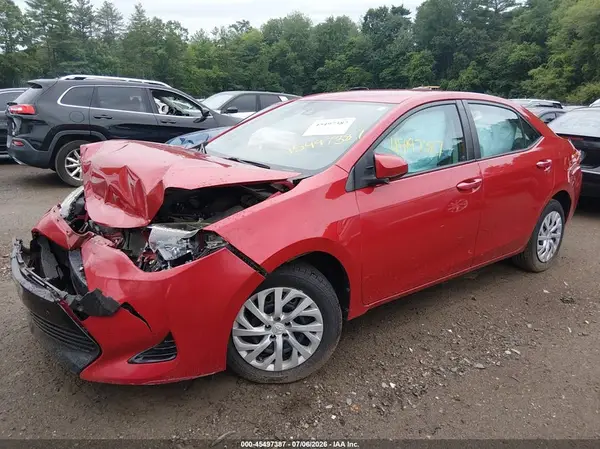 2T1BURHE5HC902372 2017 TOYOTA COROLLA - Image 2
