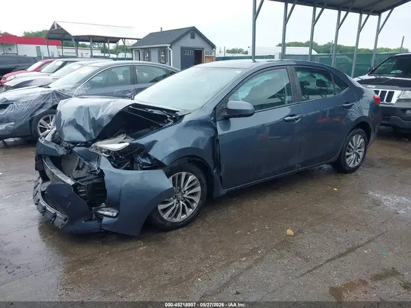 2T1BURHE5HC902856 2017 TOYOTA COROLLA - Image 2