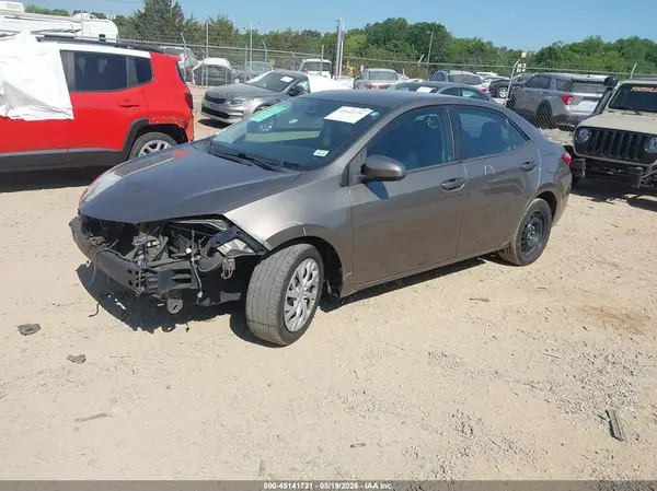 2T1BURHE5HC909080 2017 TOYOTA COROLLA - Image 2