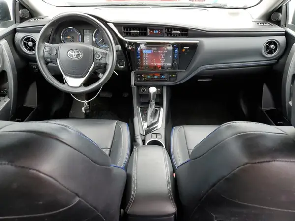 2T1BURHE5HC909404 2017 TOYOTA COROLLA - Image 8