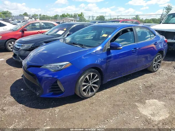 2T1BURHE5HC914098 2017 TOYOTA COROLLA - Image 2