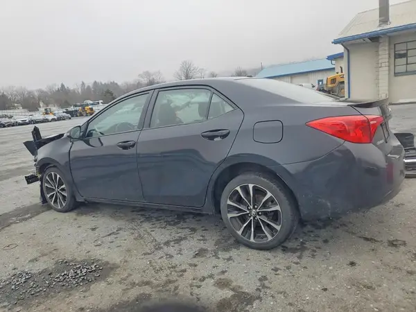 2T1BURHE5HC915669 2017 TOYOTA COROLLA - Image 2
