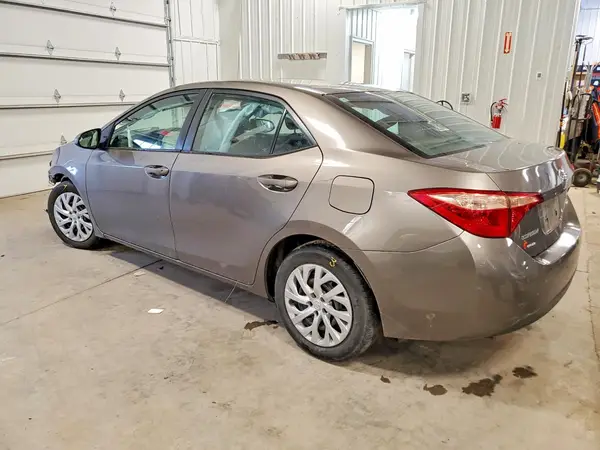 2T1BURHE5HC919706 2017 TOYOTA COROLLA - Image 2