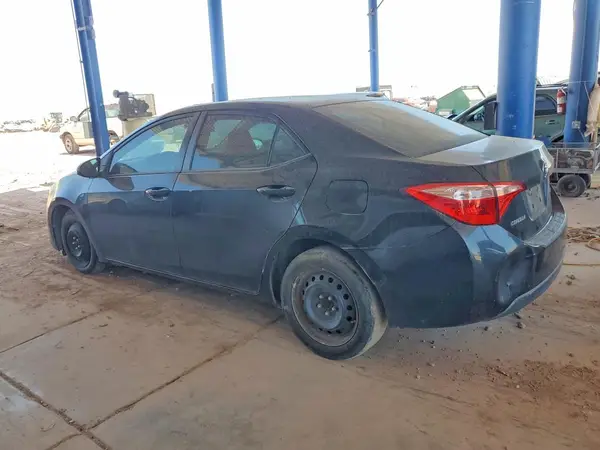 2T1BURHE5HC924937 2017 TOYOTA COROLLA - Image 2