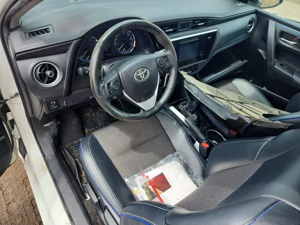 2T1BURHE5HC930673 2017 TOYOTA COROLLA - Image 8