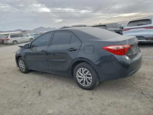 2T1BURHE5HC934870 2017 TOYOTA COROLLA - Image 2