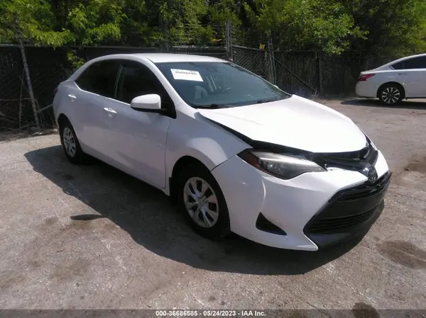 2T1BURHE5HC939163 2017 TOYOTA COROLLA - Image 1