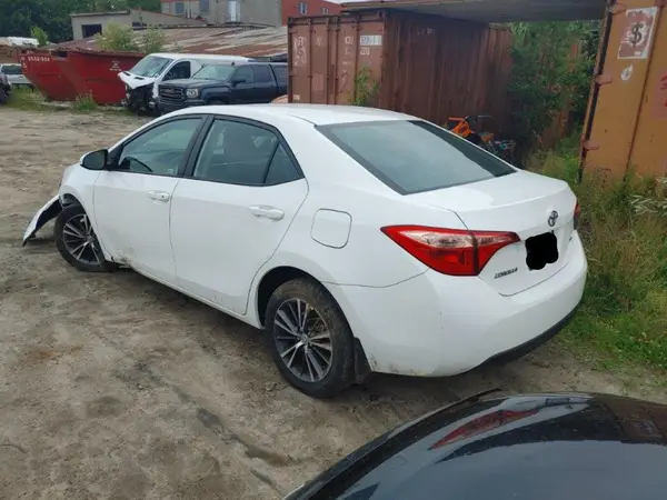 2T1BURHE5HC941303 2017 TOYOTA COROLLA - Image 2