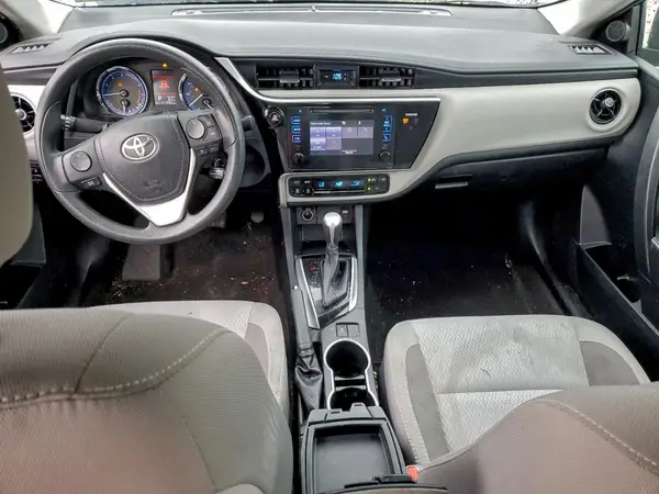 2T1BURHE5HC942824 2017 TOYOTA COROLLA - Image 8