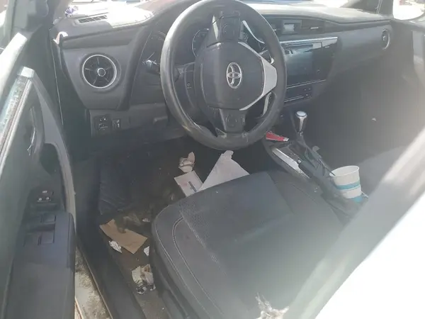 2T1BURHE5HC944315 2017 TOYOTA COROLLA - Image 8