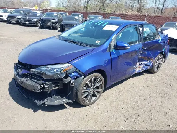 2T1BURHE5HC945562 2017 TOYOTA COROLLA - Image 2