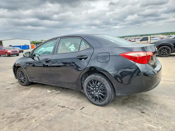 2T1BURHE5HC948204 2017 TOYOTA COROLLA - Image 2