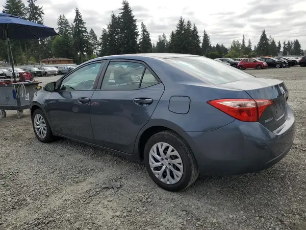 2T1BURHE5HC950146 2017 TOYOTA COROLLA - Image 2