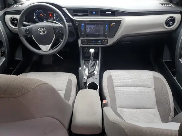 2T1BURHE5HC951085 2017 TOYOTA COROLLA - Image 8