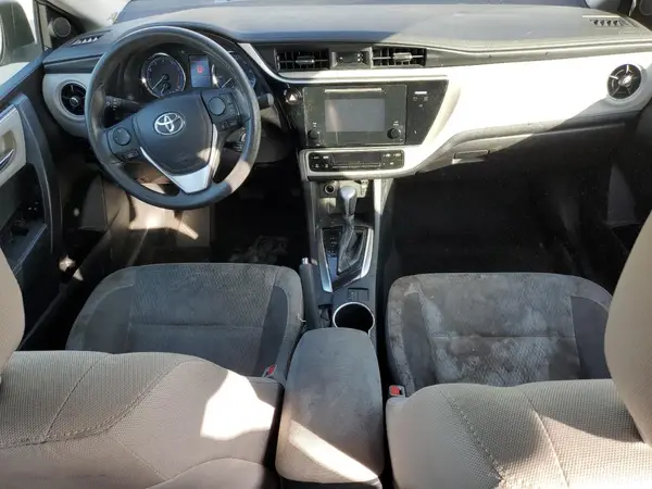 2T1BURHE5HC954200 2017 TOYOTA COROLLA - Image 8