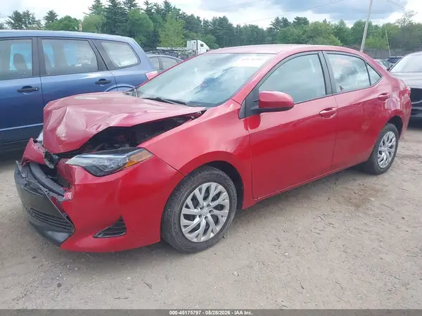 2T1BURHE5HC957338 2017 TOYOTA COROLLA - Image 2