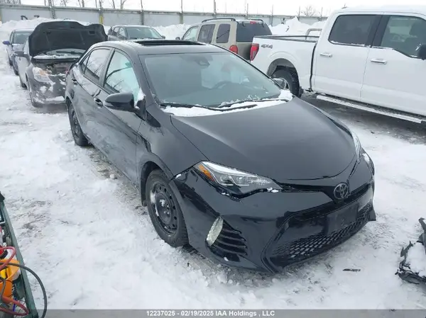 2T1BURHE5HC957565 2017 TOYOTA COROLLA - Image 1