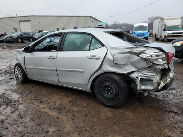 2T1BURHE5HC958134 2017 TOYOTA COROLLA - Image 2