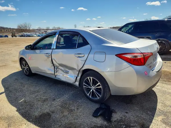 2T1BURHE5HC963088 2017 TOYOTA COROLLA - Image 2