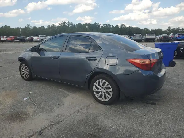 2T1BURHE5JC001458 2018 TOYOTA COROLLA - Image 2