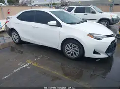 2T1BURHE5JC003906 2018 TOYOTA COROLLA