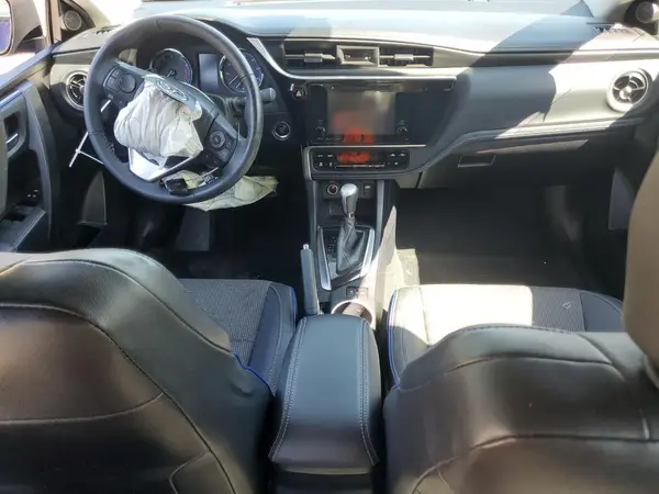 2T1BURHE5JC004151 2018 TOYOTA COROLLA - Image 8