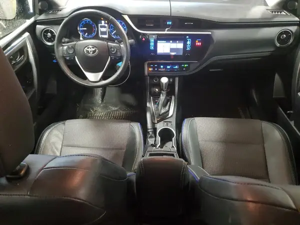 2T1BURHE5JC005011 2018 TOYOTA COROLLA - Image 8