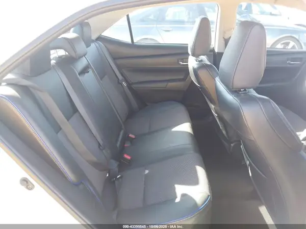 2T1BURHE5JC005655 2018 TOYOTA COROLLA - Image 8