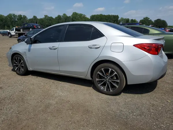 2T1BURHE5JC007244 2018 TOYOTA COROLLA - Image 2