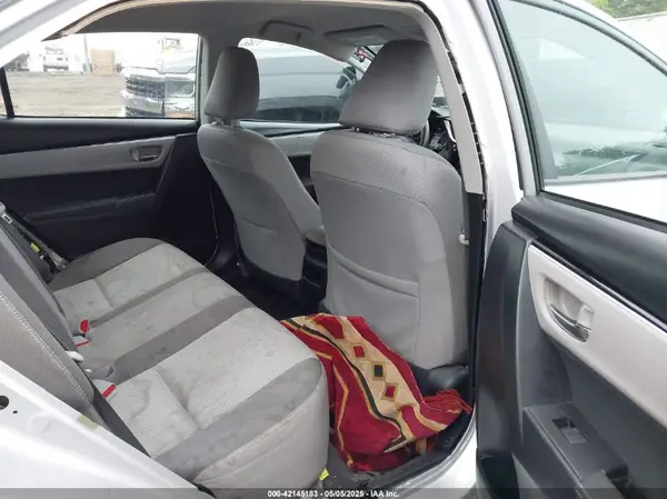 2T1BURHE5JC007745 2018 TOYOTA COROLLA - Image 8