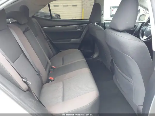 2T1BURHE5JC009060 2018 TOYOTA COROLLA - Image 8