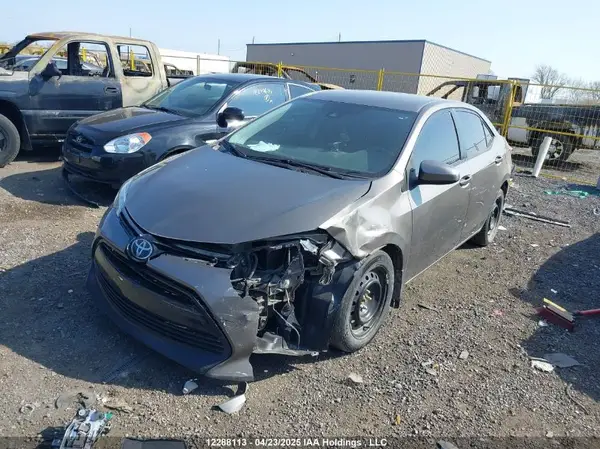 2T1BURHE5JC009530 2018 TOYOTA COROLLA - Image 2