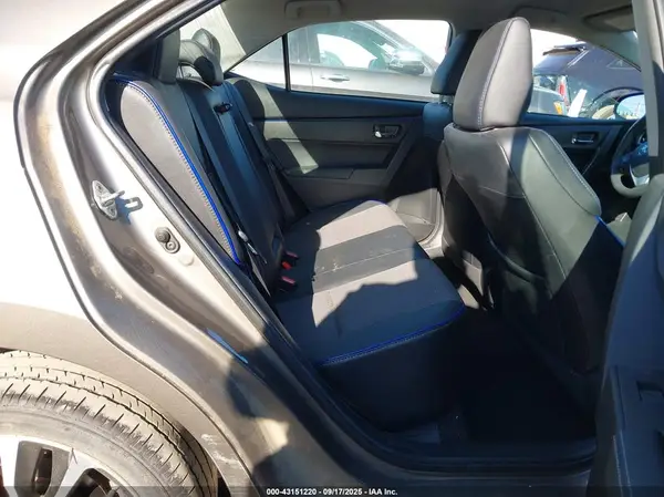 2T1BURHE5JC011634 2018 TOYOTA COROLLA - Image 8