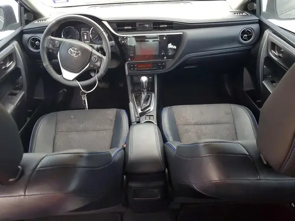 2T1BURHE5JC014243 2018 TOYOTA COROLLA - Image 8