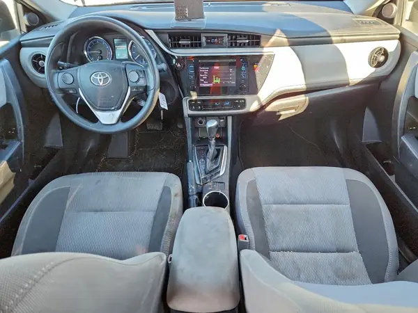 2T1BURHE5JC017319 2018 TOYOTA COROLLA - Image 8