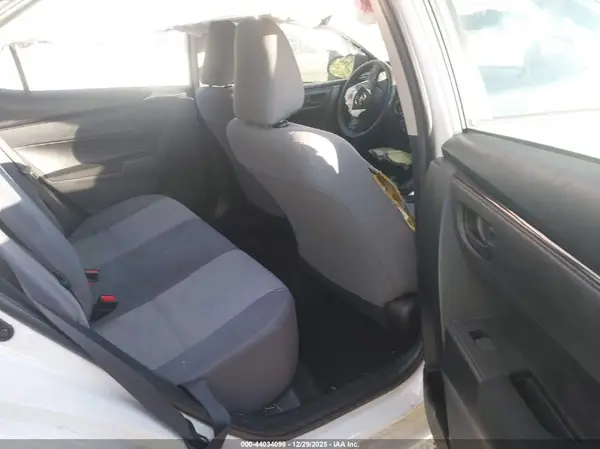 2T1BURHE5JC018034 2018 TOYOTA COROLLA - Image 8