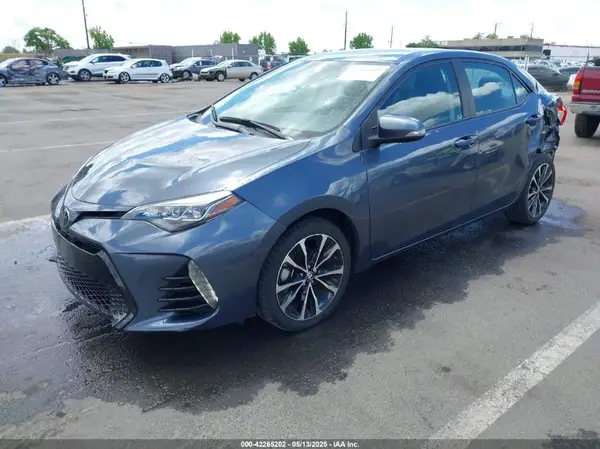 2T1BURHE5JC019314 2018 TOYOTA COROLLA - Image 2