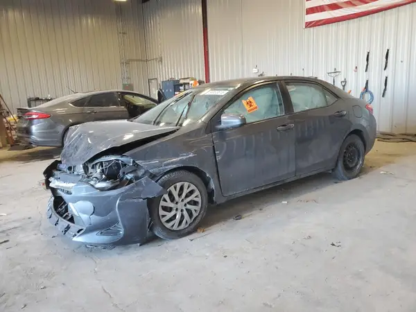 2T1BURHE5JC019524 2018 TOYOTA COROLLA - Image 1