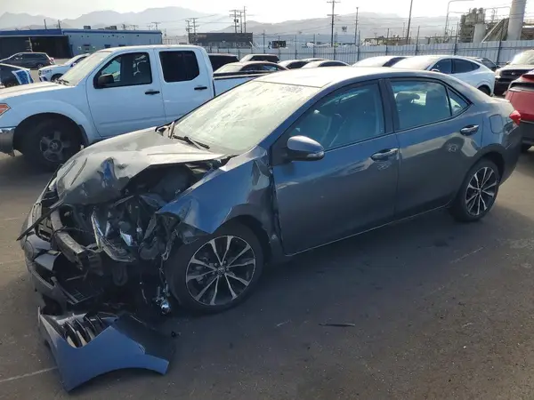 2T1BURHE5JC020186 2018 TOYOTA COROLLA - Image 1