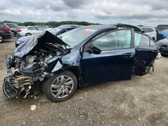 2T1BURHE5JC020639 2018 TOYOTA COROLLA