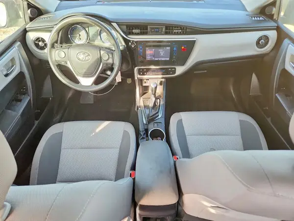 2T1BURHE5JC021645 2018 TOYOTA COROLLA - Image 8