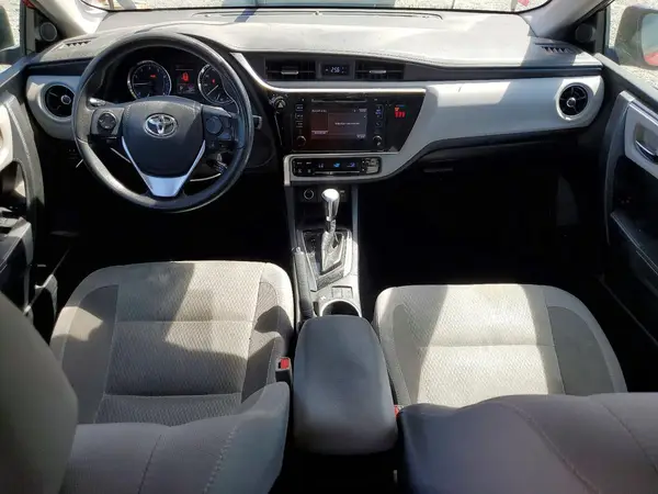2T1BURHE5JC027686 2018 TOYOTA COROLLA - Image 8