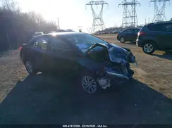 2T1BURHE5JC029096 2018 TOYOTA COROLLA