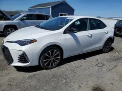2T1BURHE5JC029664 2018 TOYOTA COROLLA