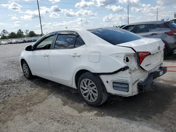 2T1BURHE5JC031544 2018 TOYOTA COROLLA - Image 2