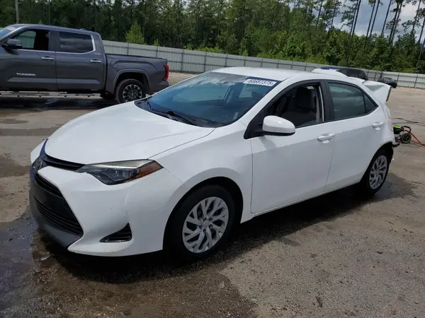 2T1BURHE5JC032497 2018 TOYOTA COROLLA - Image 1