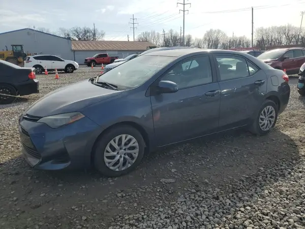 2T1BURHE5JC034024 2018 TOYOTA COROLLA - Image 1